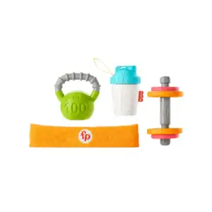 Kettlebell, botella de agua, banda de resistencia y mancuernas para entrenamiento fitness en Dreams.