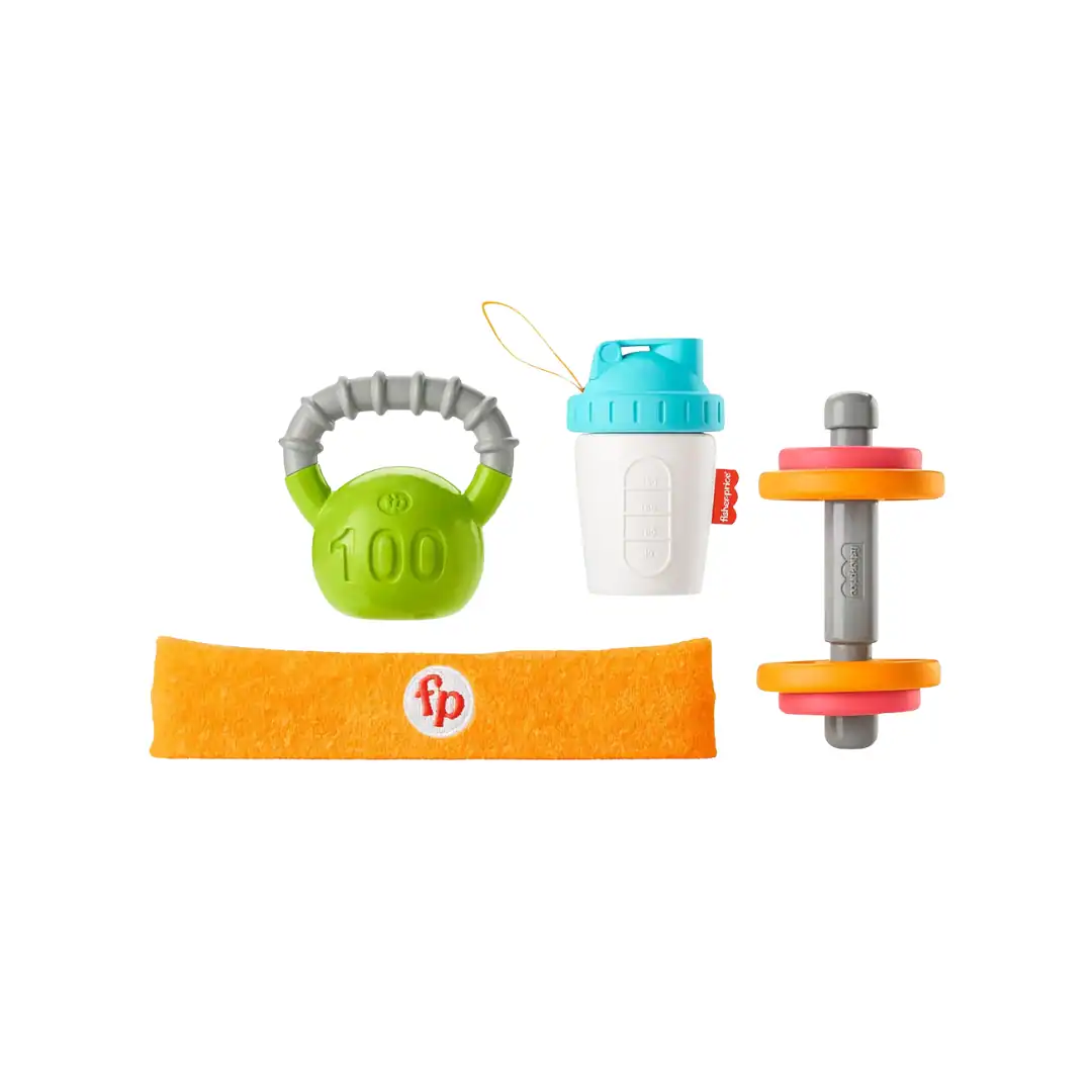 Kettlebell, botella de agua, banda de resistencia y mancuernas para entrenamiento fitness en Dreams.